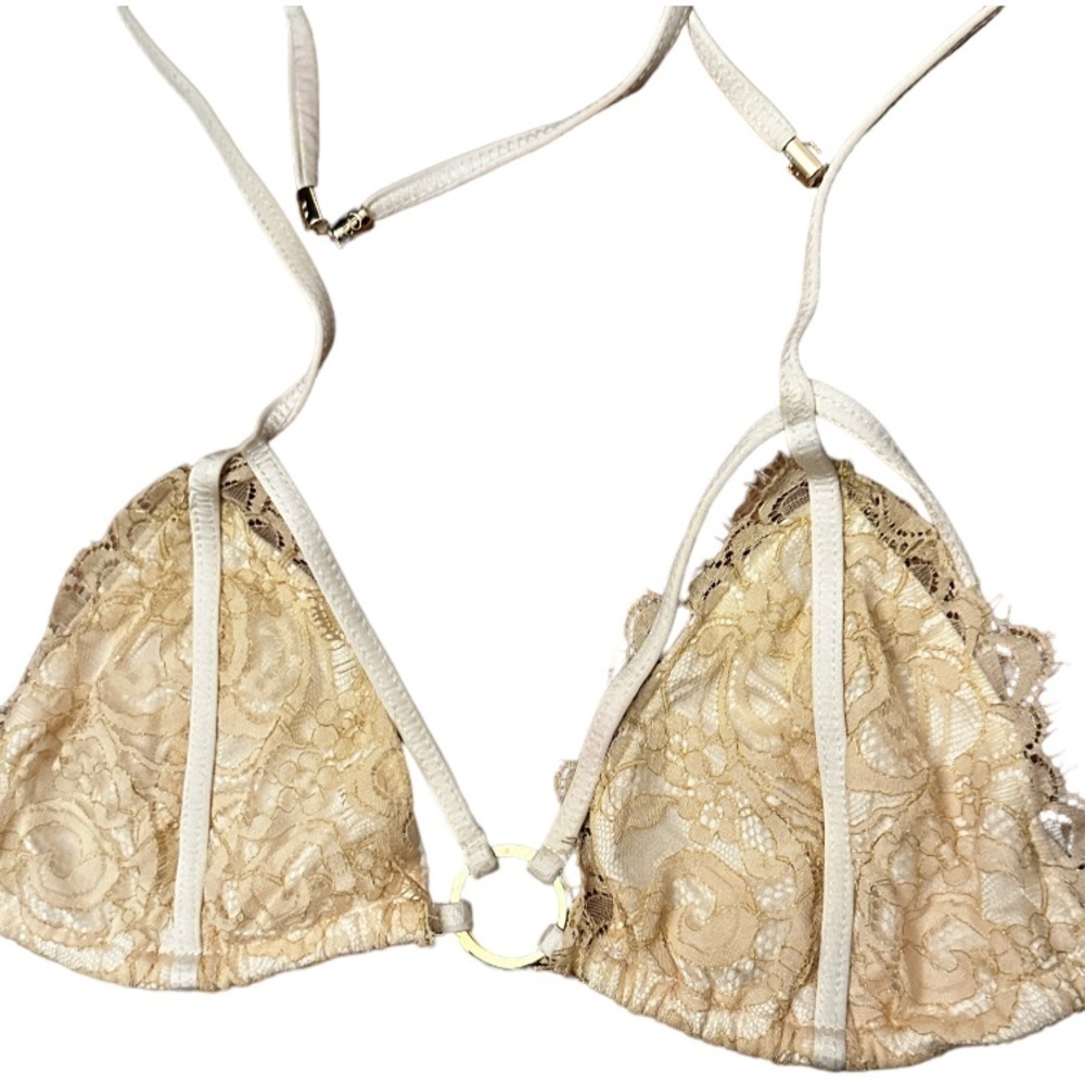 Beach Bunny Bikini Top - Picture 2 of 3